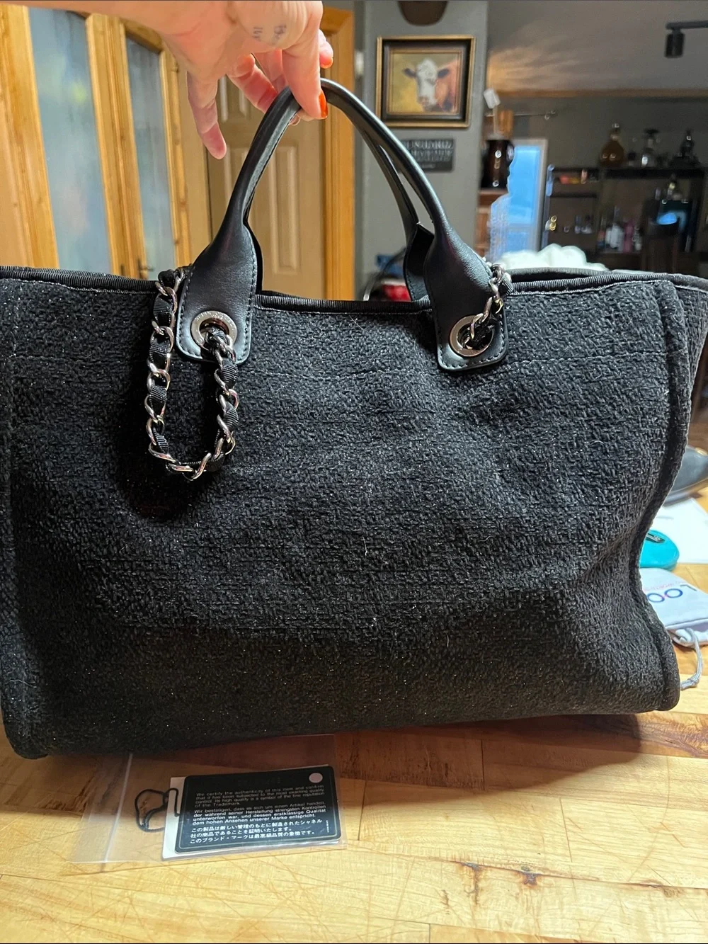 CHANEL canvas features